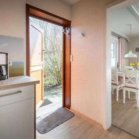 Stilvolles Kapteins Mit Kamin - Inge Apartment Nordstrand